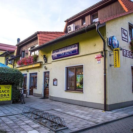 Hotel Na Jizni Přerov 외부 사진