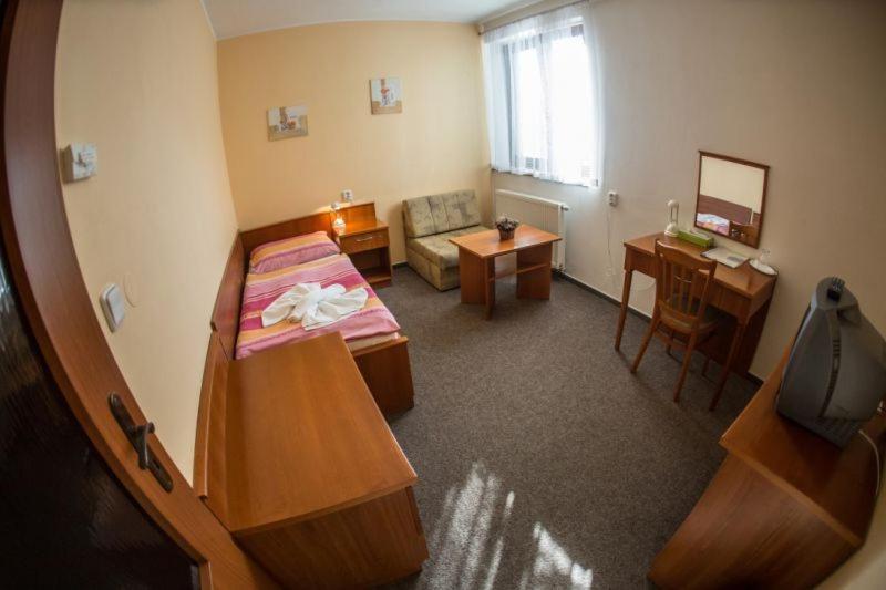 Hotel Na Jizni Přerov 외부 사진