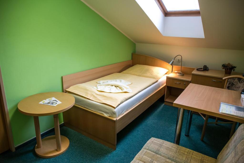 Hotel Na Jizni Přerov 외부 사진