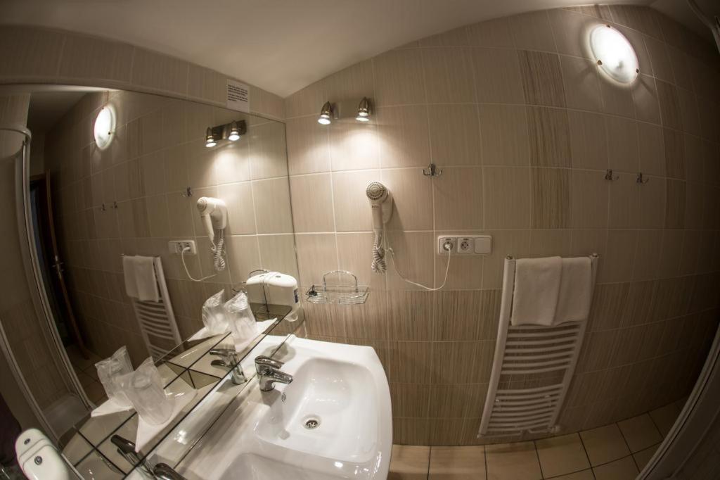 Hotel Na Jizni Přerov 외부 사진