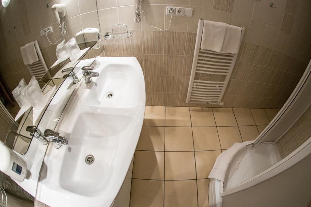 Hotel Na Jizni Přerov 객실 사진
