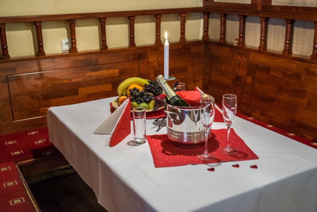 Hotel Na Jizni Přerov 외부 사진